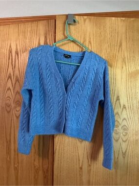 art class Light Blue Cable Knit V-Neck Cropped Cardigan